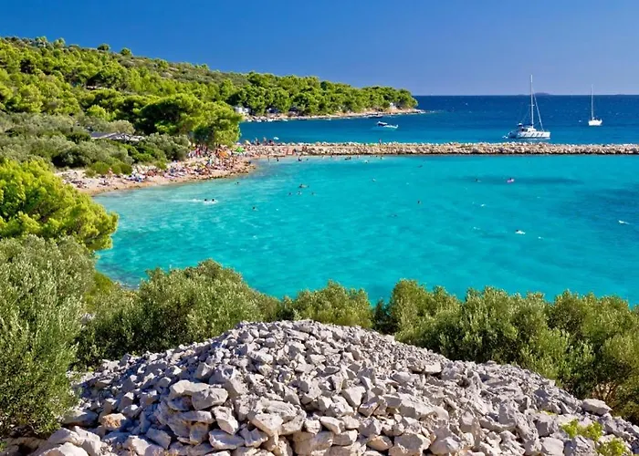 Pina Nicos 2-4 Pers Apartman *